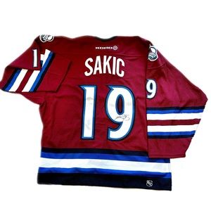 SIGNED Joe Sakic Vintage Colorado Avalanche Jersey Maroon Koho NHL Hockey Champs